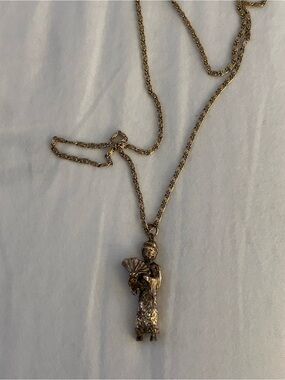 Vintage Monet Gold Tone Lady Pendant Necklace | Signed
